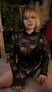 KellePourier erotic mood color Bilde