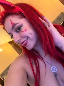 Blair_red_ 👿Kiis the devil😈 사진 2