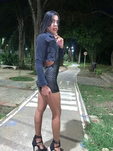 The sexiest girl de Tasty_Alan Foto 3