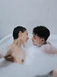 Brenda_Tina699 Public صورة واحدة|Brenda_Tina699 Public صورتان|Brenda_Tina699 Public  3 صور|Brenda_Tina699 Public  3 صورة