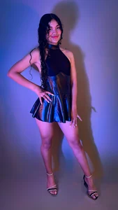 Camilla_Miller01 How do I look like this? Does it look good on me? 😍 Pic 3