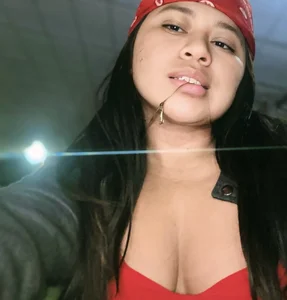 Luna_Sommer Hello, enjoying a different night Pic 2