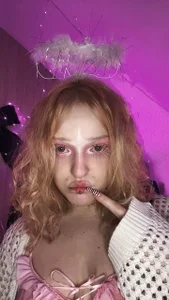 Little Angel de viemalt  Imagens