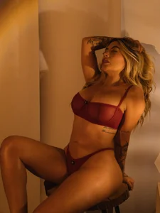 Public de Sara_Millees  5 Imagens