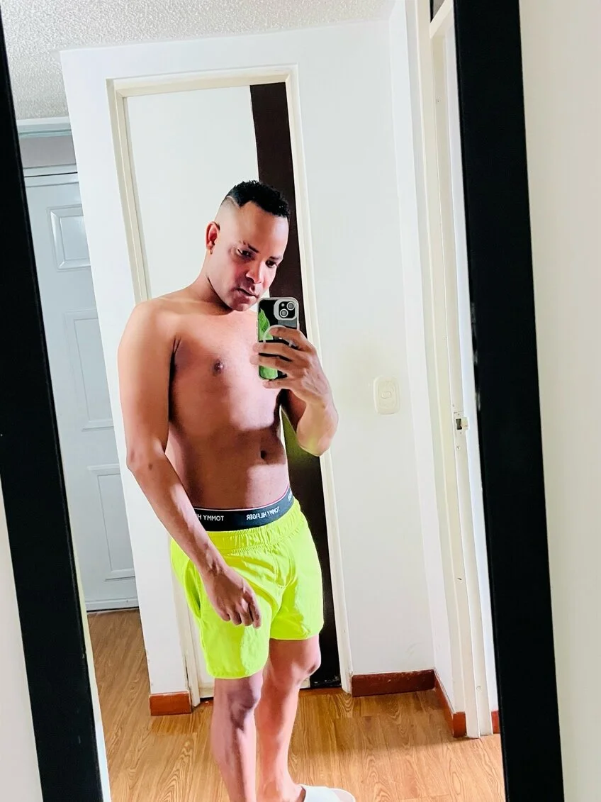 Foto em tendência de Anndysex_ 3194
