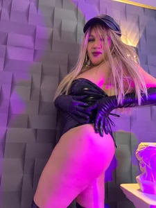 MiaMancini 🐈 صورة واحدة|MiaMancini 🐈 صورتان|MiaMancini 🐈  صور|MiaMancini 🐈  صورة