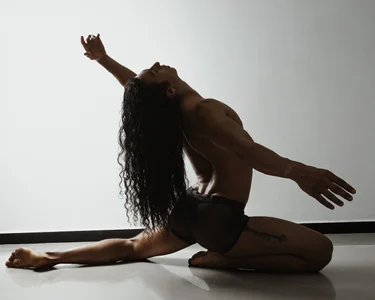 ApoloCruz Greek g0d Immagine  2