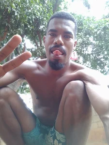 Salim_hot kullanıcısının in the backyard albümü -  2 fotoğraf