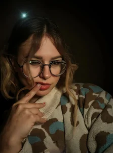 Public od Ivy_Allen  3 snímek