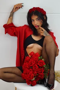 TweetiePieXXXのLove Meの 5枚の写真