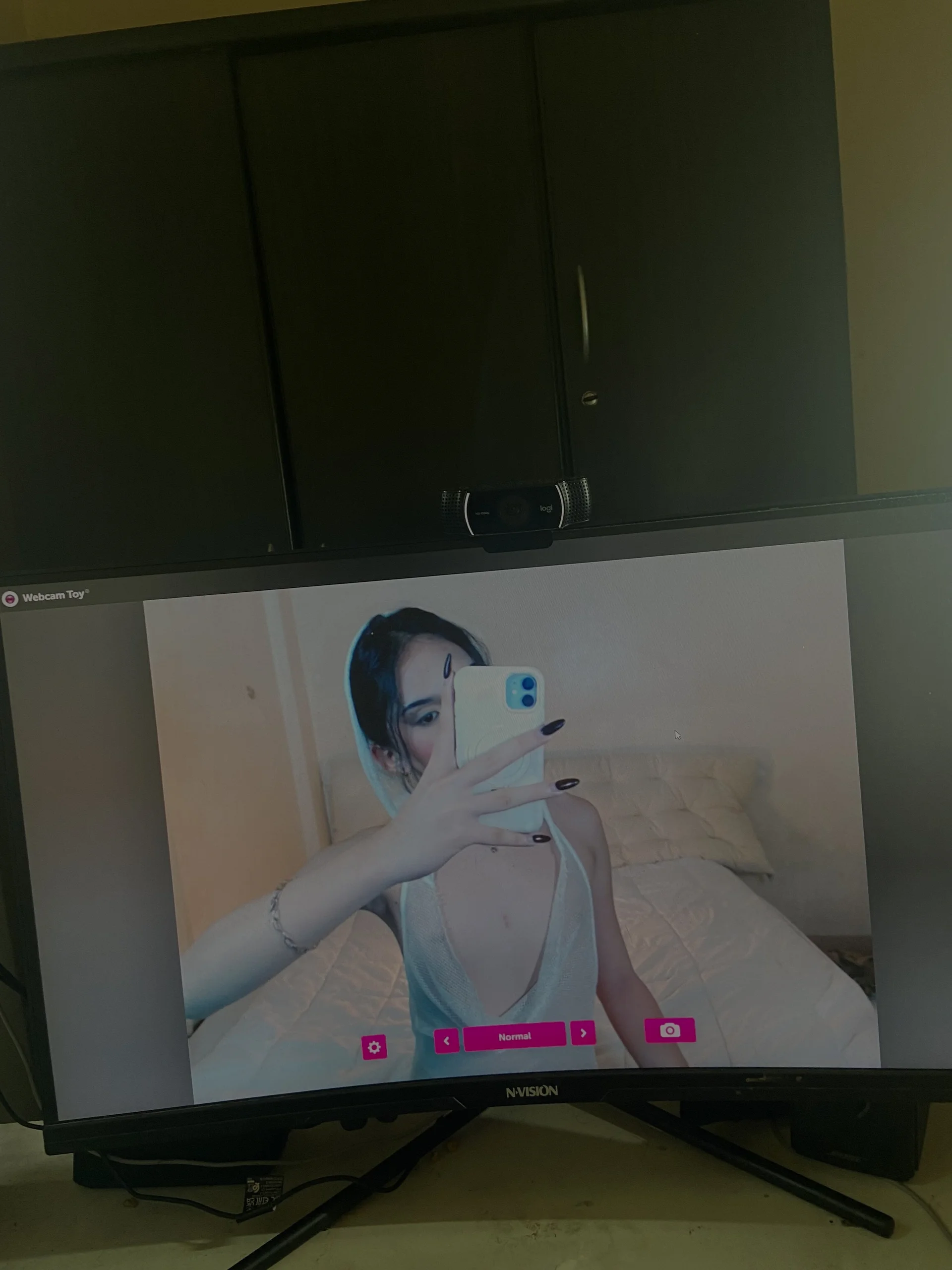 girlyteengrlPublic Bild 2
