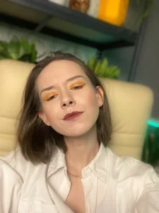 FascinatingEyess kullanıcısının Me) albümü -  2 fotoğraf