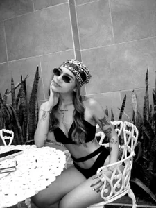 NaughtyAnggel pool day (day off) 🫠 Pic 3
