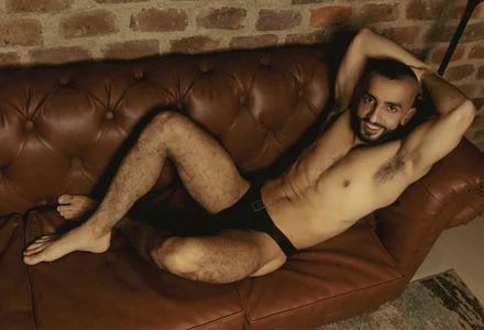 Yiyo10_ Thinking of you Pic 4