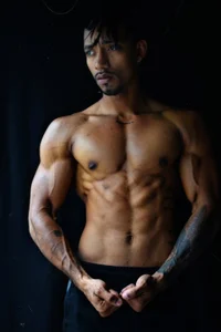 Manolo_Hot1 HOT BODY  4টি ছবি