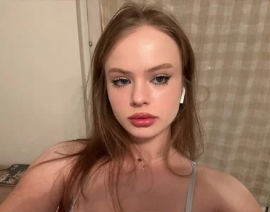 ShanikaSheckles My irl Pic 3