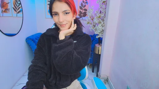 Dafne_huges tender Pic 7