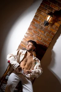 Lucas_West_ Some stories start with a look Pic 9