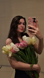 Vicki_queen Public Pic 2