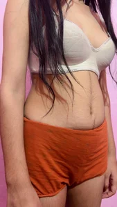 Sexy_Ahana: 🤳 Tip my Body ( 2 фото)