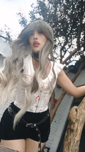 Angelique_hafner 🌸Beautiful on the beat🌸 slika