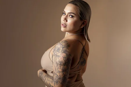 Sensuality 💎 de SalomeStorm_  2 Imagens