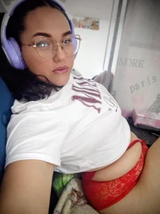 mira_cherry02 🍒🍭in red to forget me not 🍒🍭 Pic 2