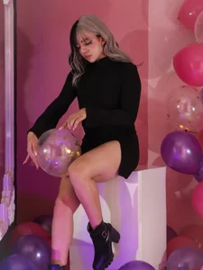 JustinePerry Thank you ! we reach 12 thousand followers ❤ Fotka 4