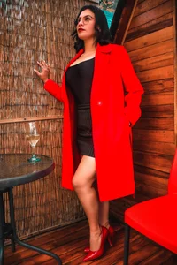 A Cup? 🍸 od Sofia_Convers  3 snímek