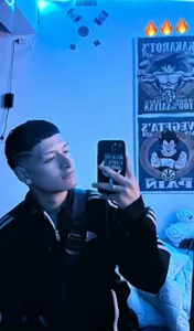 Public de thxmm_  2 photos