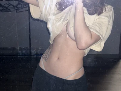 katexxxx some naughty stuff on mirror 🫣 사진 3