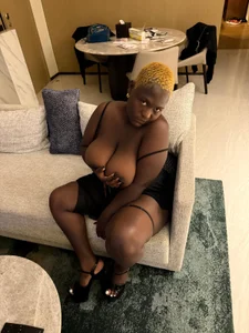 laviedavi Public Εικόνα 2