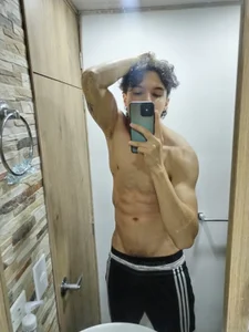 Mastrangelo_xxx kullanıcısının YEAH albümü -  fotoğraf