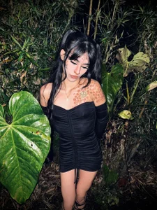 Rouse_Monroe outside in a hot nigth Foto 7