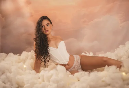 PaulinaSaint Ur angel 🤍 Foto