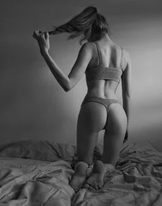 Public de EvaFoxyy@xh  4 Imagens