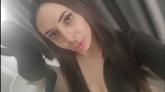 TiffanyPeretzのPublicの 4枚の写真