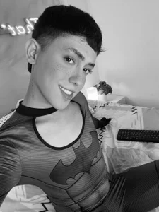 Iam_Caami_ Your erotic batman 🕸🐱‍👤 صورة واحدة|Iam_Caami_ Your erotic batman 🕸🐱‍👤 صورتان|Iam_Caami_ Your erotic batman 🕸🐱‍👤  4 صور|Iam_Caami_ Your erotic batman 🕸🐱‍👤  4 صورة