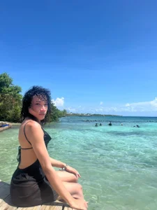 CamilleGrace Sun, sea and sand🤍🏝 зображення