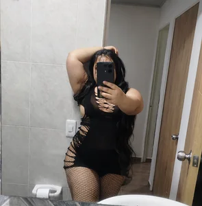 sharyl_24 🖤✨🫦 Hình