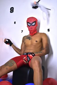 Harin_Prize Spider Man Pic 8