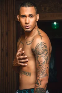 MagnusFrost Hot as always รูป  2