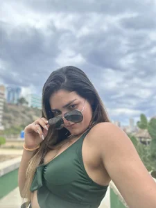 PortuPAWG 🌸 Poolside PAWG 💦🍑 Poză