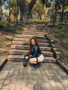 camila_lee_ Public Pic 4