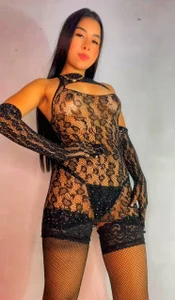 Katty_honey_ Magic Day Pic 4