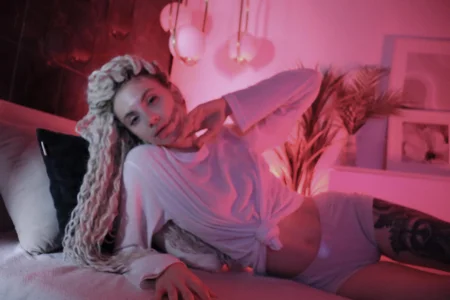 mia_silkk Your queen ^^ Poză 6