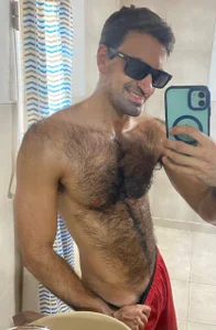 HairybutHorny Public2 Pic 3