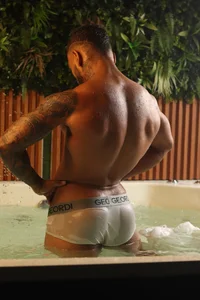 bruno_miller_ kullanıcısının Dark, Firm, and Desired 😊 albümü -  3 fotoğraf