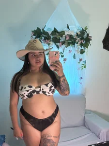 mia_rose_9 Cow Pic 3