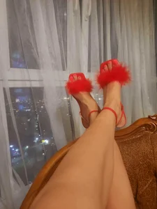 _SoftVelvetX_ my seductive long legs Foto